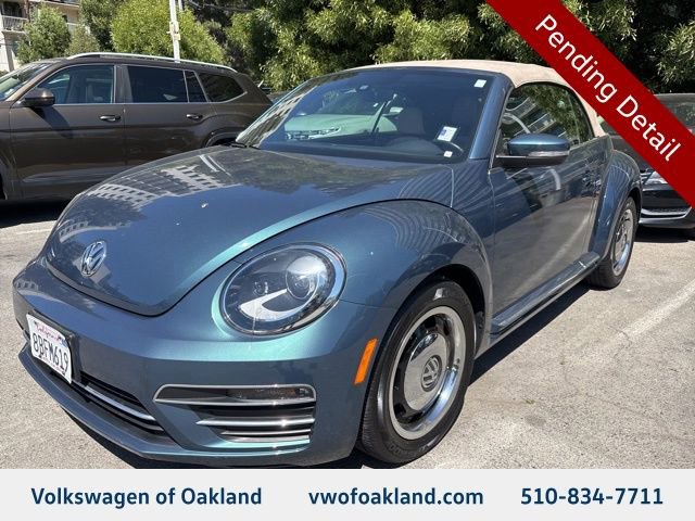 Used 2018 Volkswagen Beetle 2.0T Coast w/ Coast Lighting Package FWD image 1