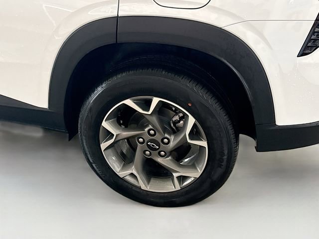 New 2026 Chevrolet Trax LT w/ LPO, Blackout Package image 29