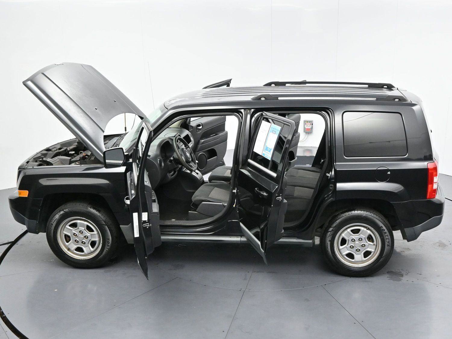 Used 2011 Jeep Patriot Sport w/ PWR Value Group AWD/4WD image 32