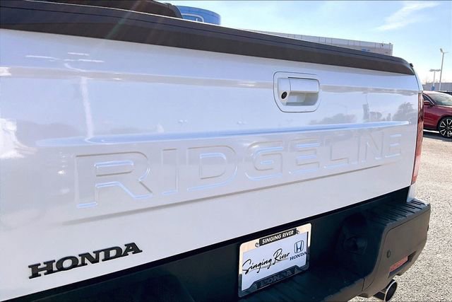 New 2026 Honda Ridgeline Black Edition image 15