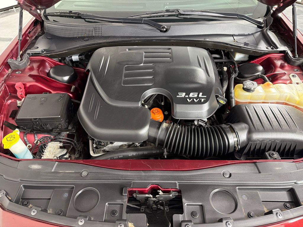 Used 2019 Chrysler 300 Touring w/ Sport Appearance Package RWD image 24
