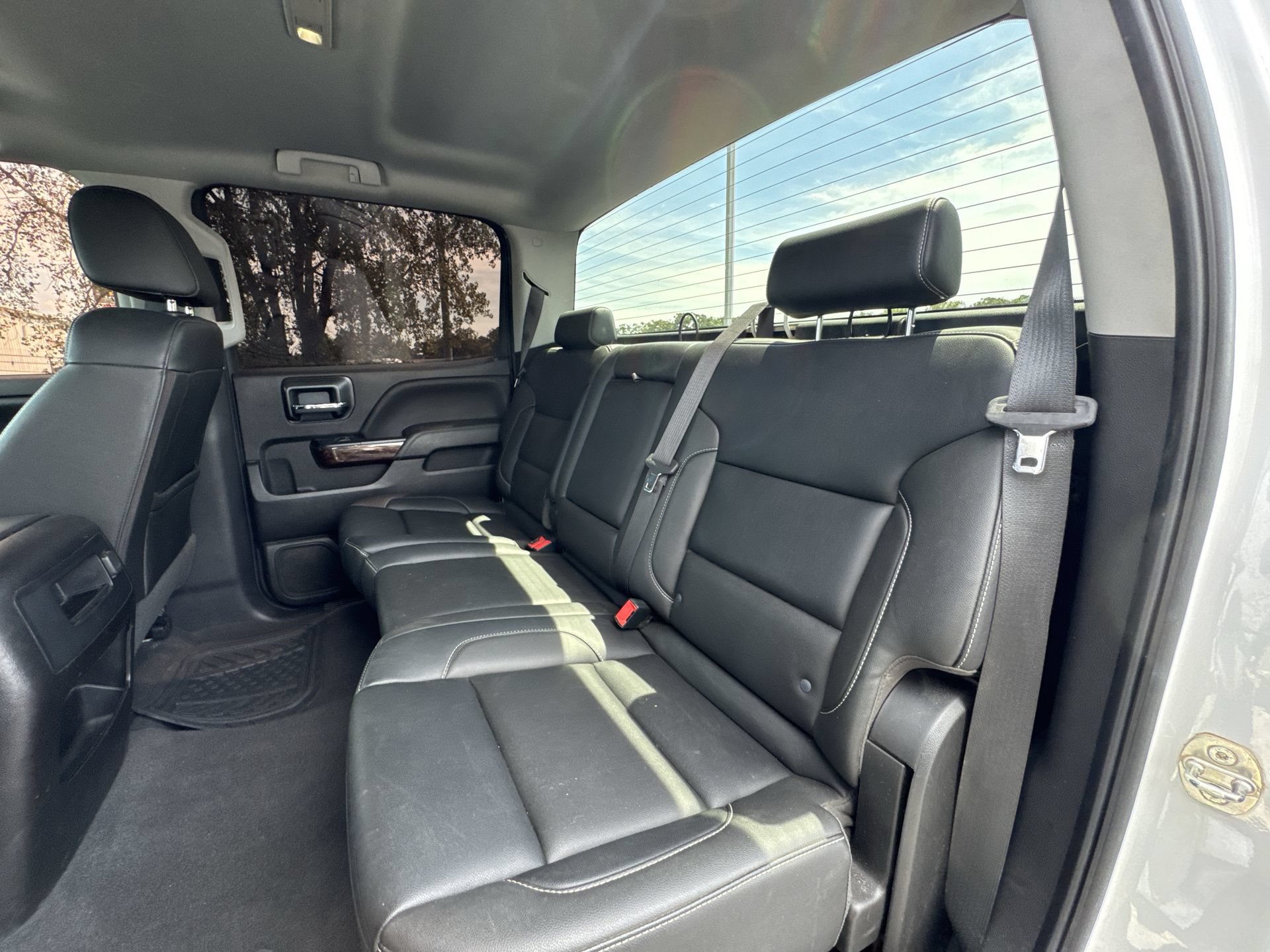 Used 2018 GMC Sierra 1500 SLT w/ SLT Premium Package AWD/4WD image 22