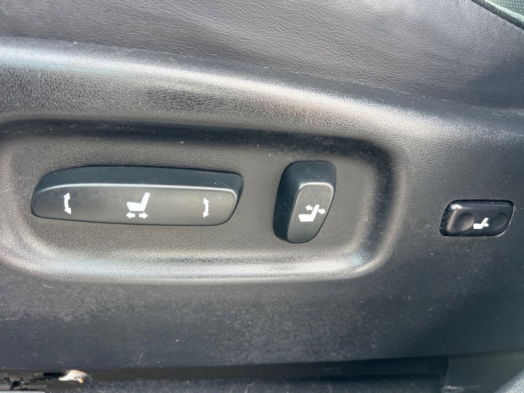 Used 2013 Lexus RX 350 F Sport w/ Navigation Pkg image 25