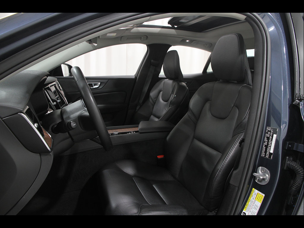 Used 2024 Volvo S60 B5 Plus FWD image 5
