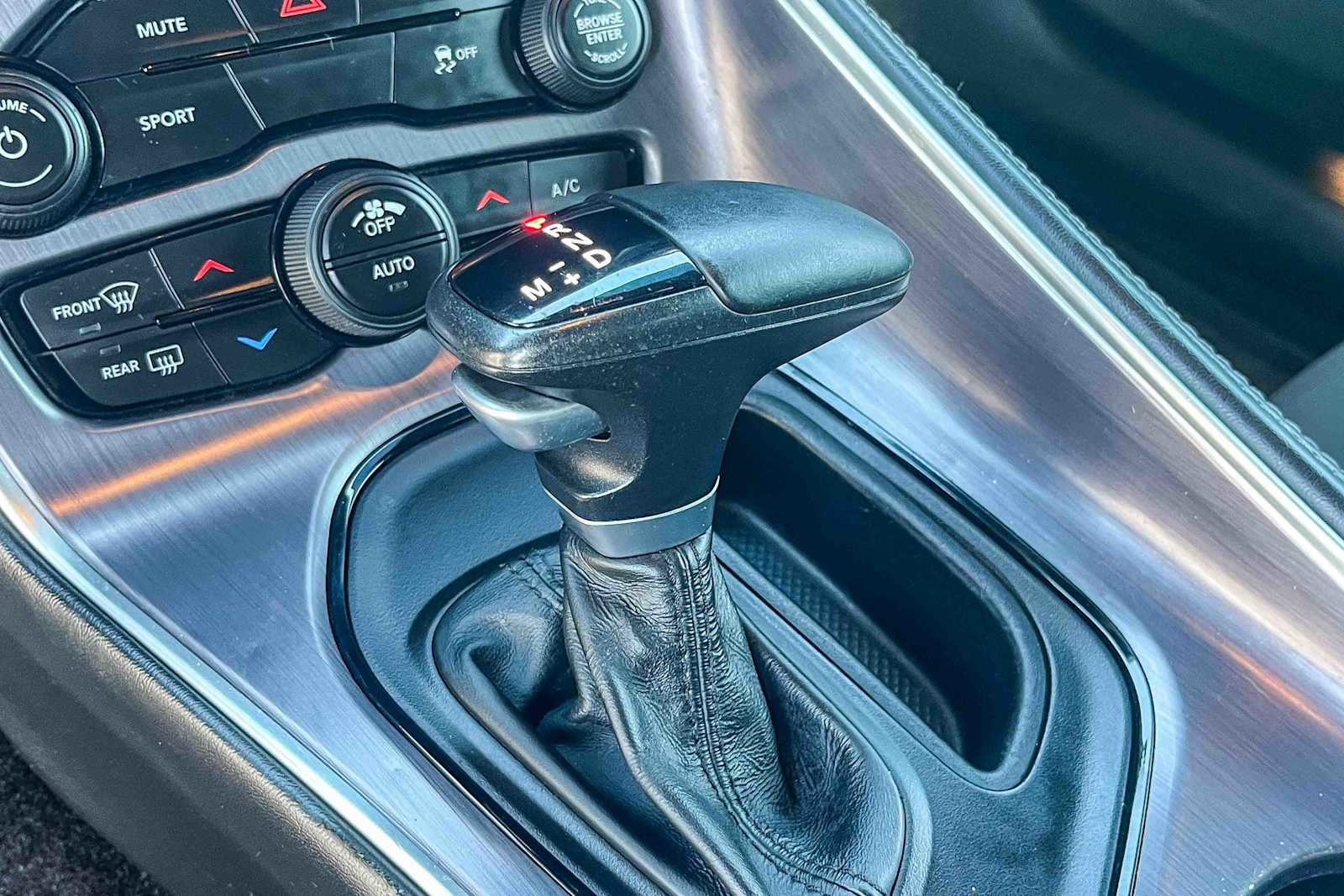 Used 2017 Dodge Challenger R/T image 17