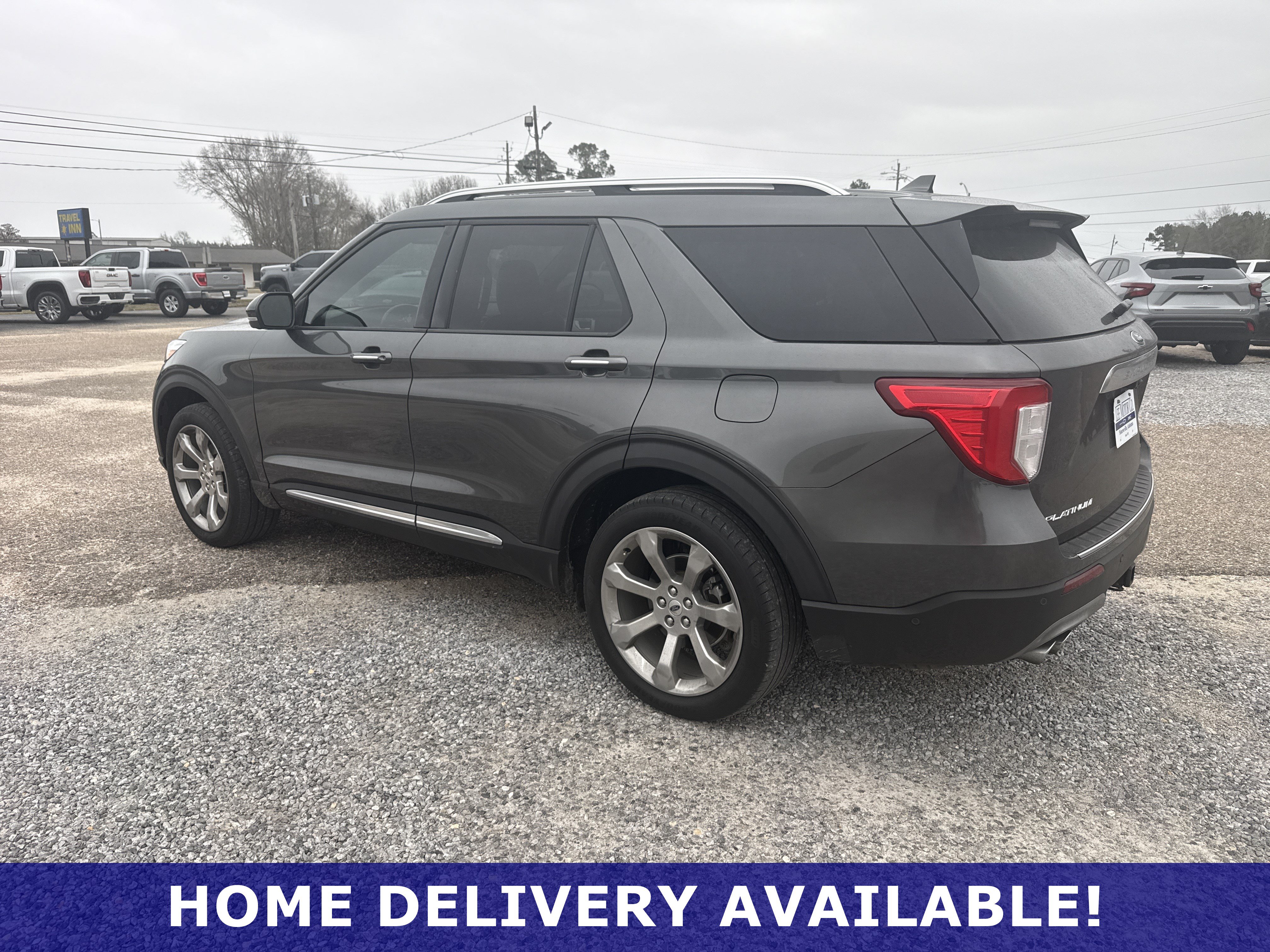 Used 2020 Ford Explorer Platinum w/ Premium Technology Package AWD/4WD image 6
