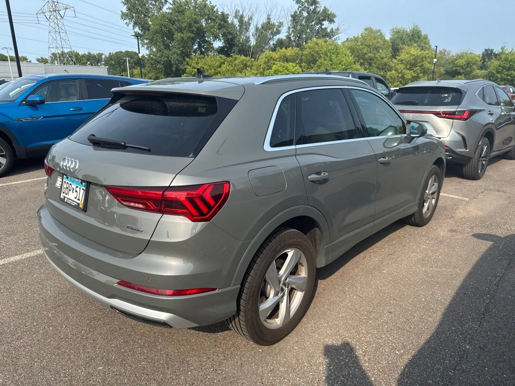 Used 2020 Audi Q3 2.0T Premium w/ Convenience Package AWD/4WD image 7