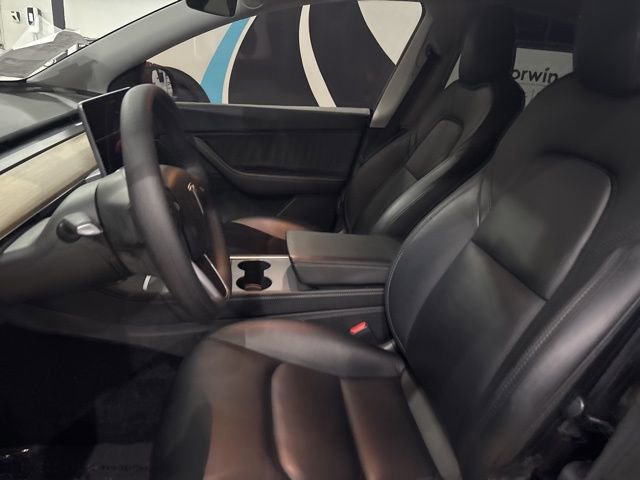 Used 2022 Tesla Model Y Performance image 18