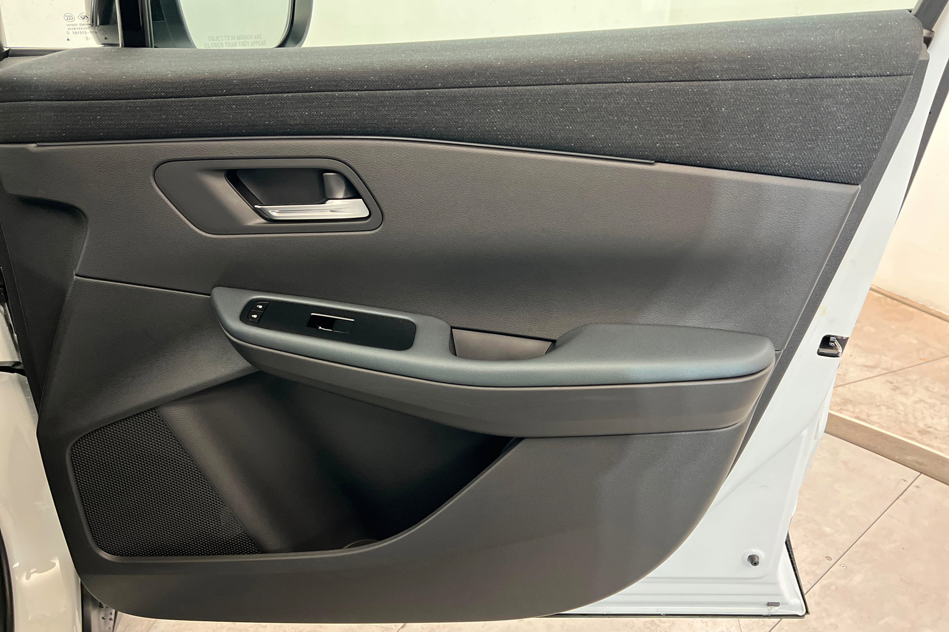 New 2026 Nissan Leaf SV+ w/ Floor Mat Package (SV+) image 23