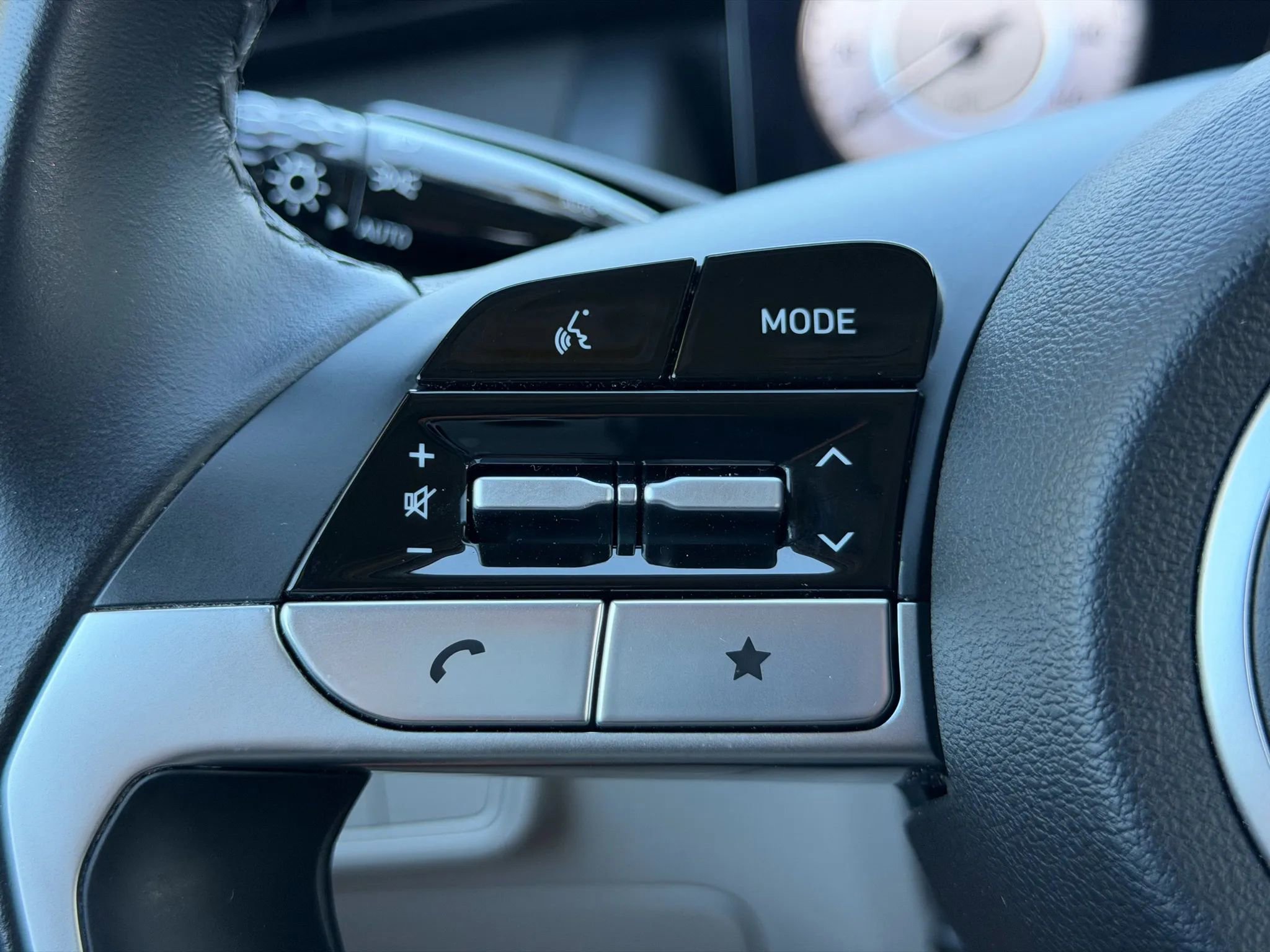 Used 2023 Hyundai Tucson SEL w/ Convenience Package image 9