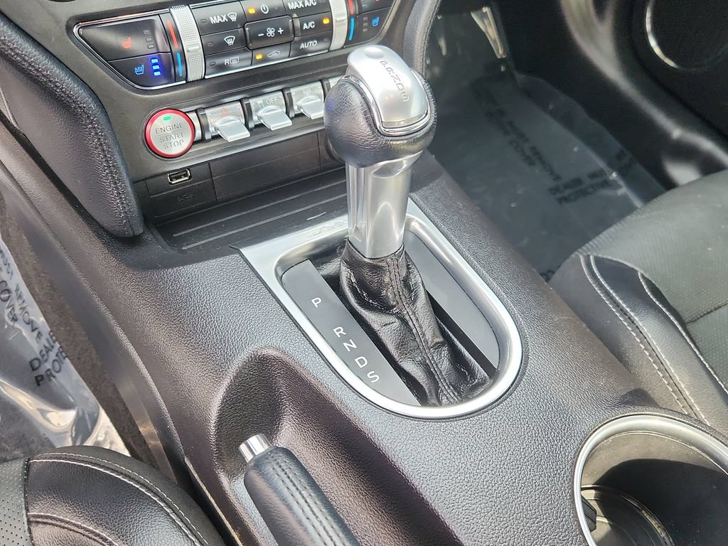 Used 2020 Ford Mustang Premium RWD image 22