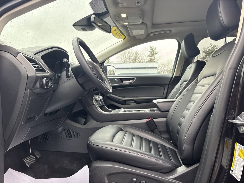 Used 2024 Ford Edge SEL w/ Convenience Package AWD/4WD image 17