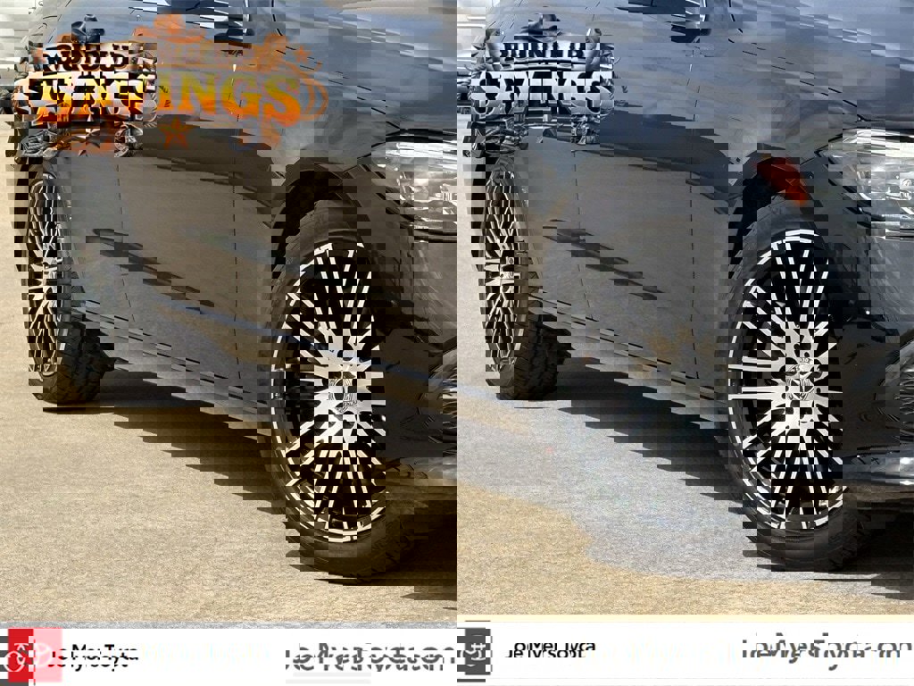 Used 2022 Mercedes-Benz C 300 Sedan image 11