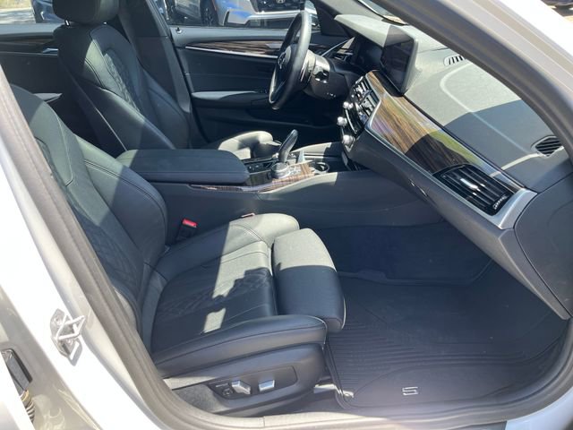 Used 2022 BMW 530i xDrive w/ M Sport Package AWD/4WD image 24