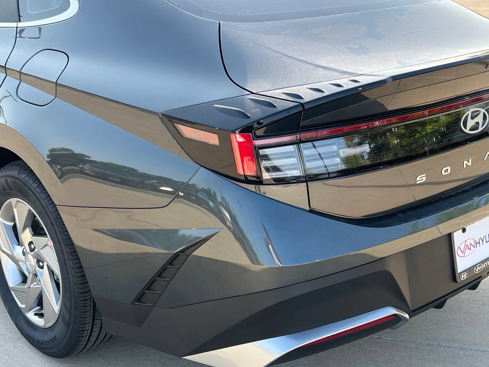 New 2026 Hyundai Sonata SE FWD image 12