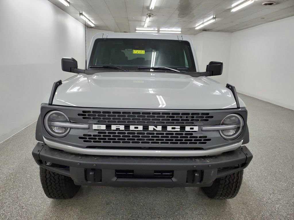 New 2026 Ford Bronco Badlands image 2