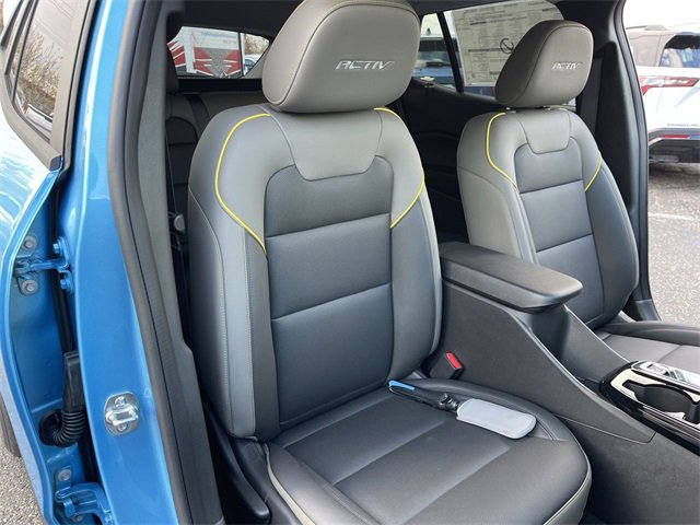 New 2026 Chevrolet Trax ACTIV w/ Sunroof Package image 24
