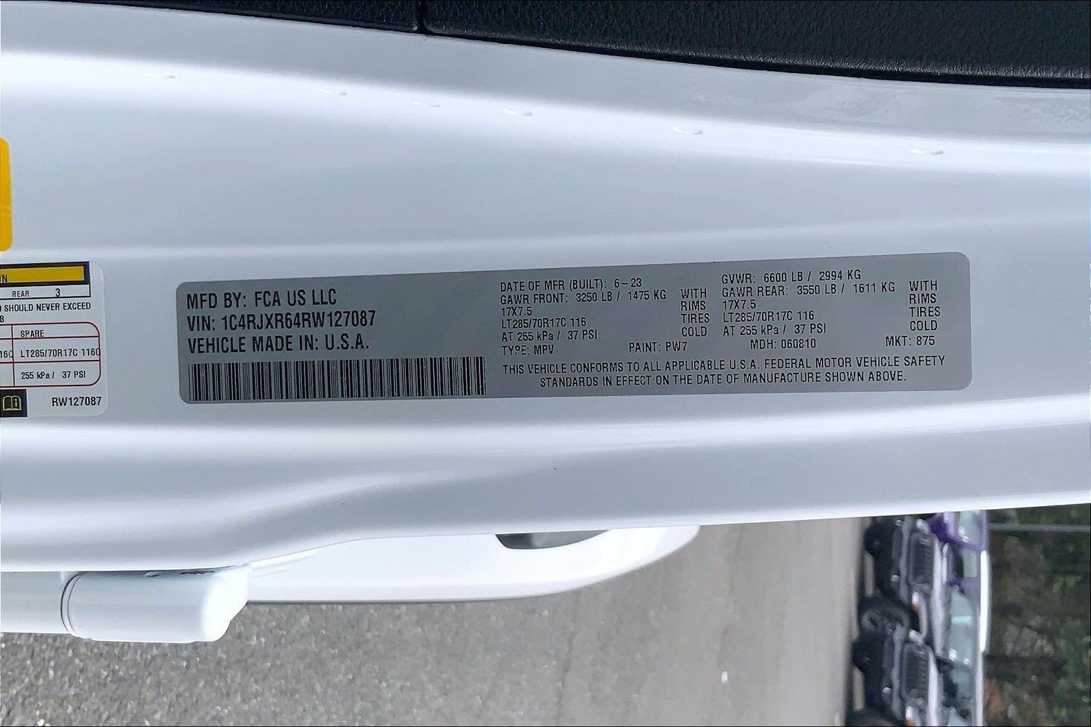 Certified 2024 Jeep Wrangler Unlimited Rubicon 4xe AWD/4WD image 31