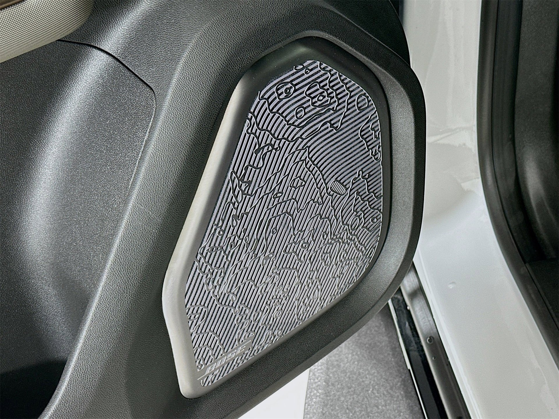 Used 2025 GMC Hummer EV 2X w/ LPO, Sport Package image 20