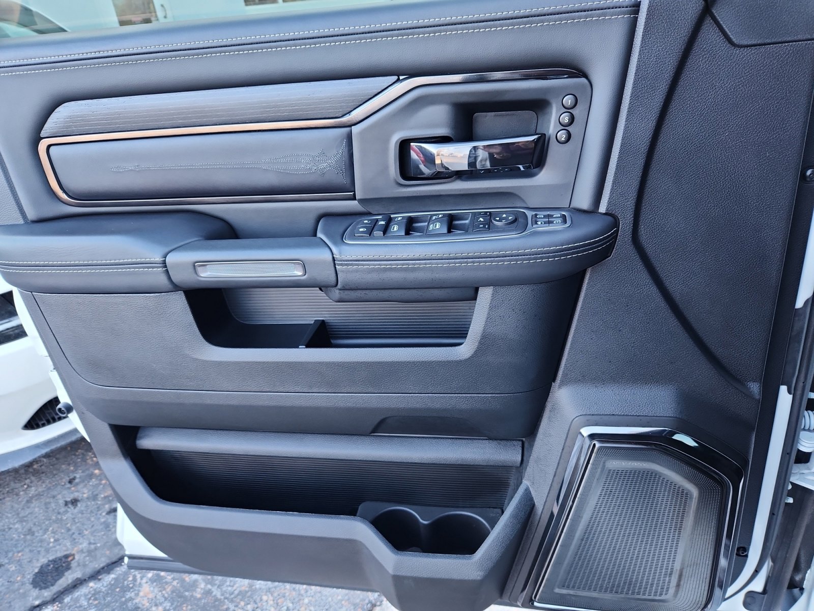 Used 2024 RAM 3500 Limited w/ Night Edition image 13