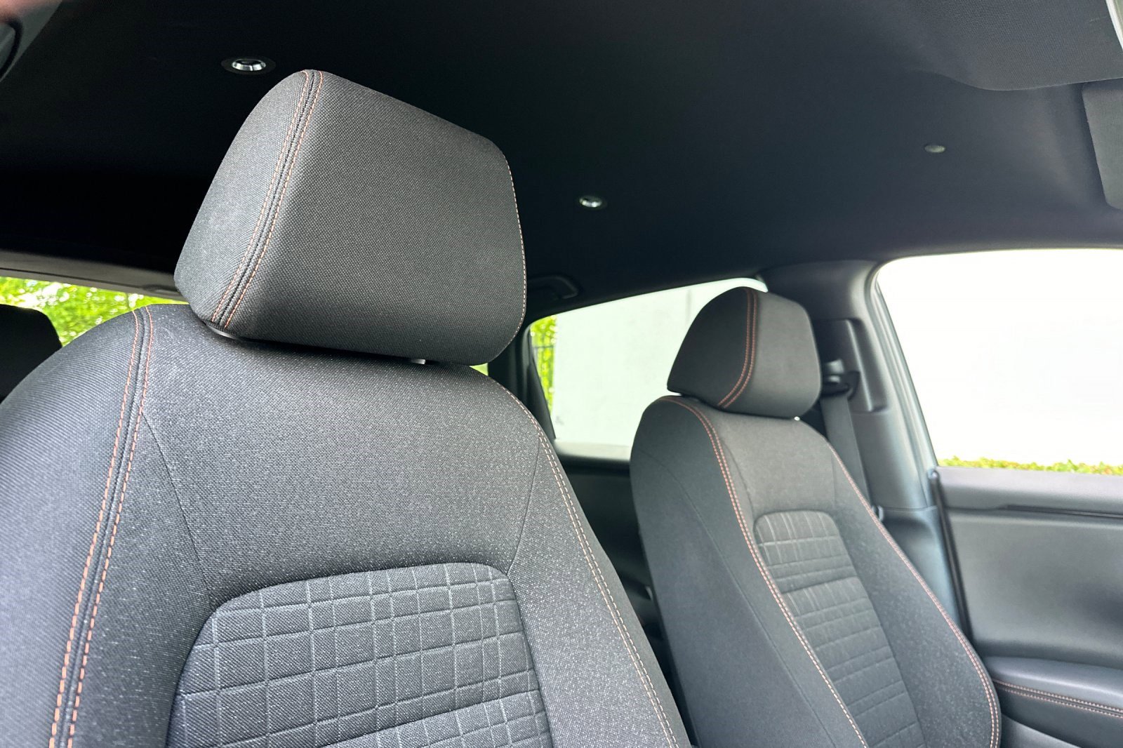 Used 2025 Honda HR-V Sport image 25