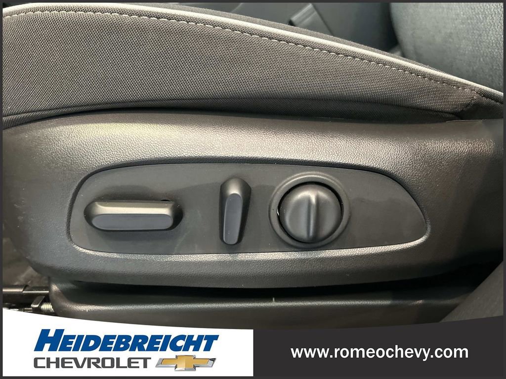 Certified 2022 Chevrolet TrailBlazer LT w/ Driver Confidence Package image 15