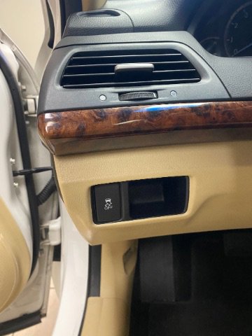 Used 2010 Honda Crosstour EX-L image 22