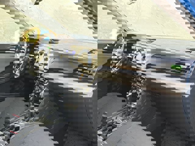 Used 2023 Volkswagen Taos SE image 18