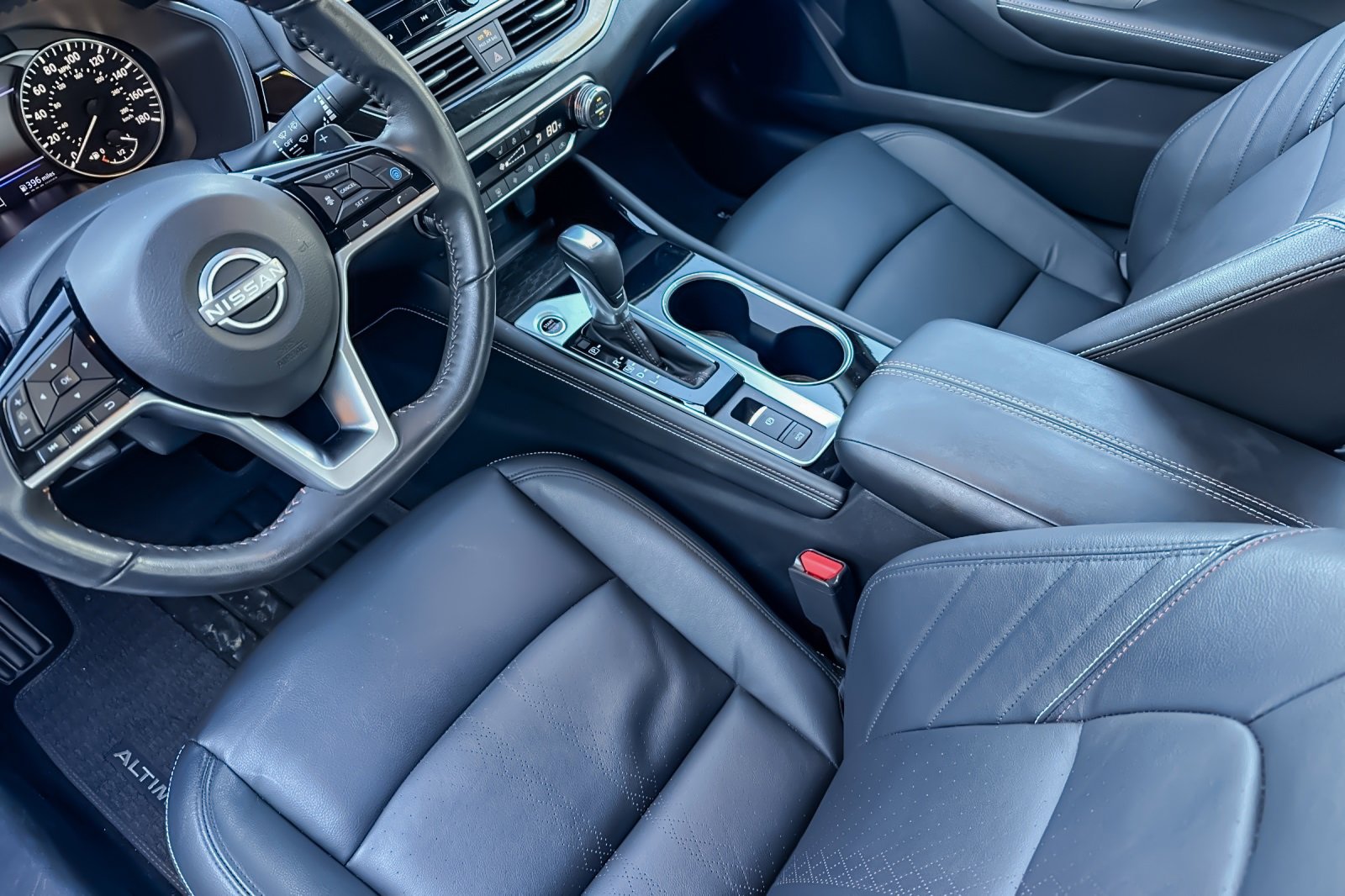 Used 2024 Nissan Altima 2.0 SR image 6