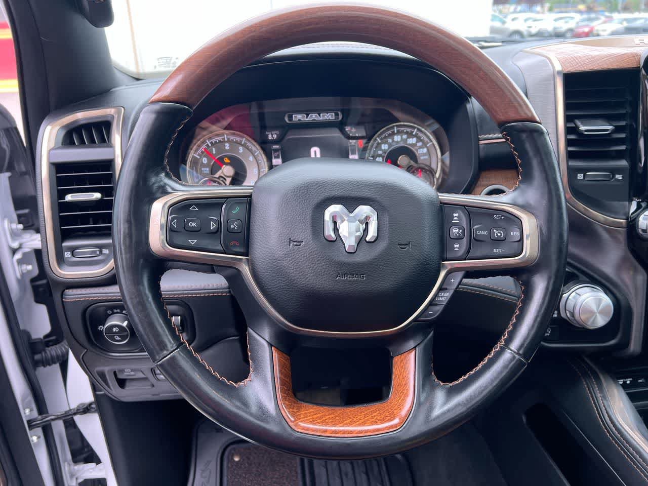 Used 2019 RAM 1500 Laramie Longhorn AWD/4WD image 14