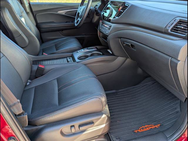 Certified 2022 Honda Passport TrailSport image 17