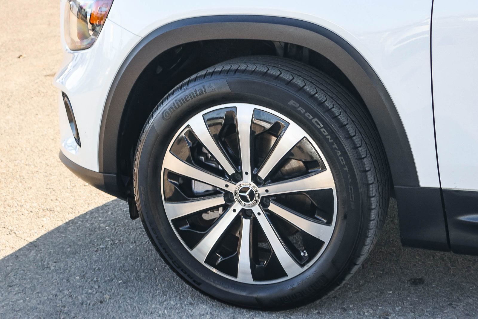 Used 2022 Mercedes-Benz GLB 250 image 9