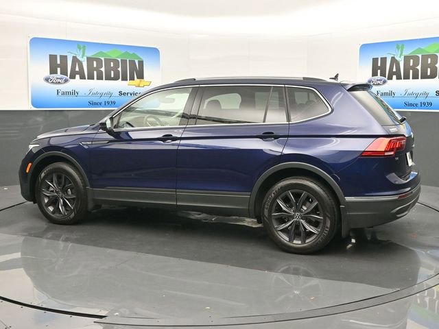 Used 2022 Volkswagen Tiguan SE image 3