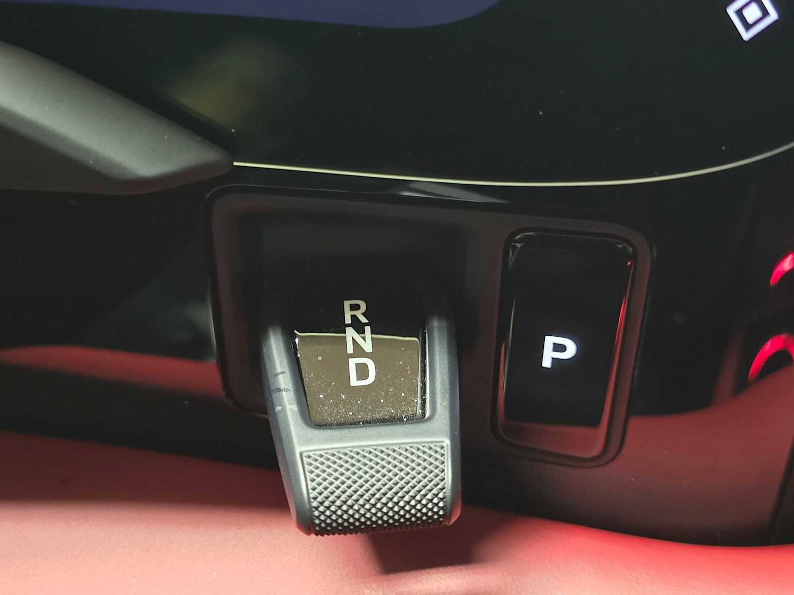 Used 2020 Porsche Taycan 4S image 36