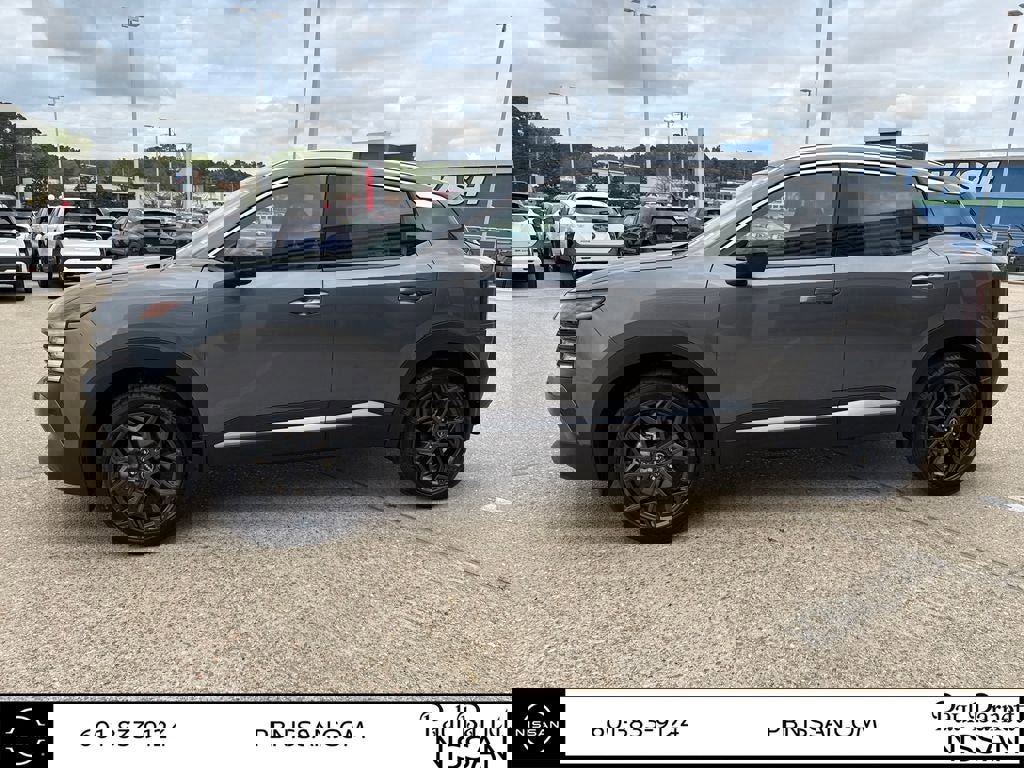 New 2026 Nissan Kicks SR image 13