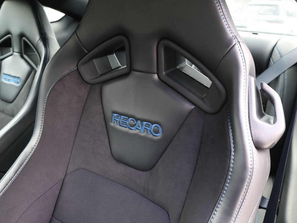 Used 2025 Ford Mustang Dark Horse RWD image 15