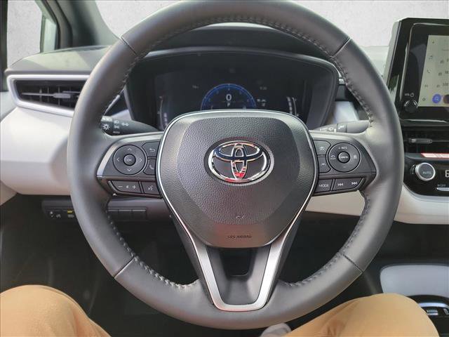Used 2026 Toyota Corolla SE FWD image 14