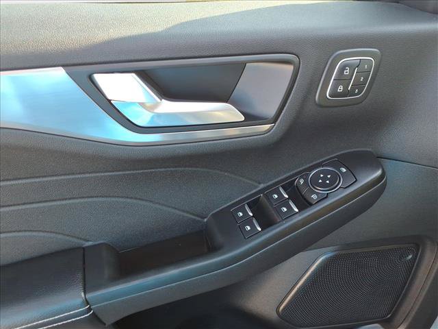 Used 2022 Ford Escape SE AWD/4WD image 12