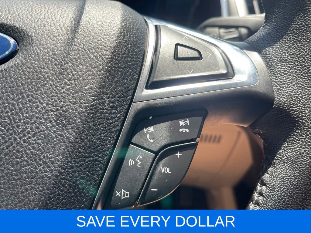 Used 2021 Ford Edge Titanium FWD image 17