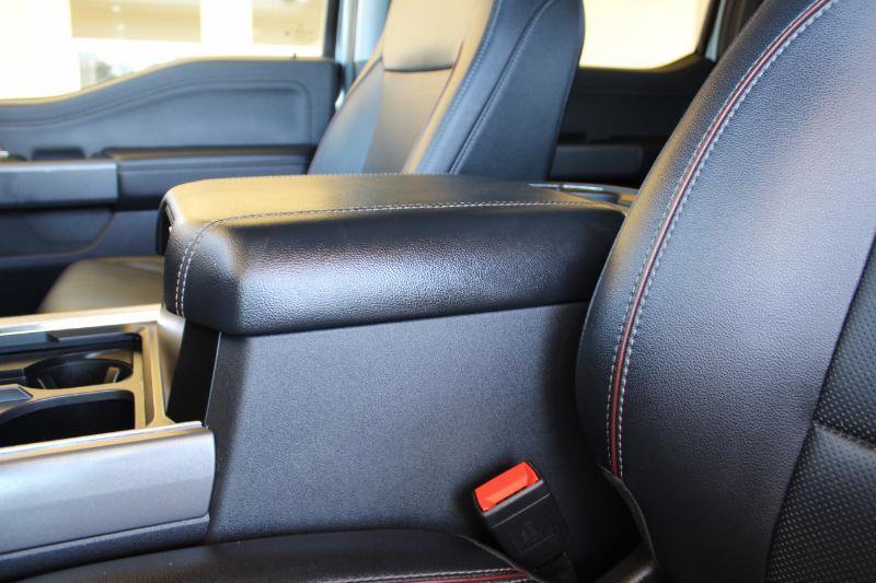 Used 2023 Ford F250 Lariat w/ Chrome Package image 39