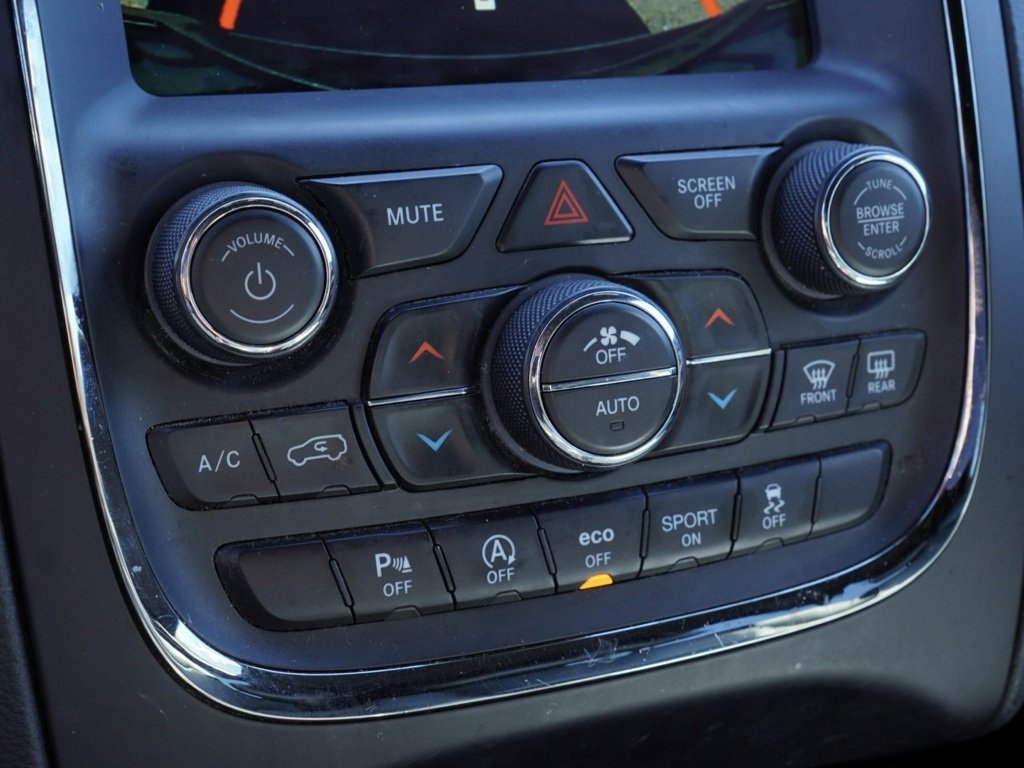 Used 2020 Dodge Durango GT image 18