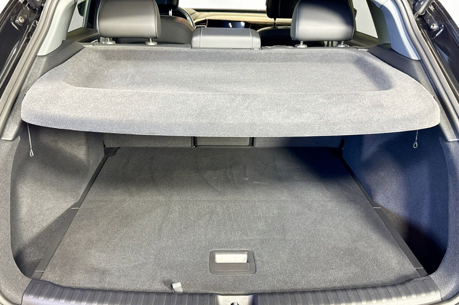 Used 2024 Audi Q4 e-tron Premium Plus image 23