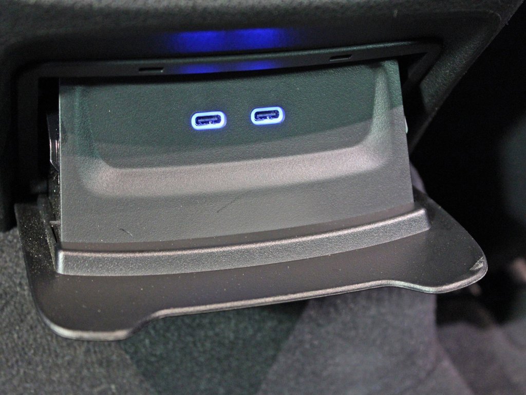 Certified 2023 Mercedes-Benz EQS AMG 4MATIC image 31