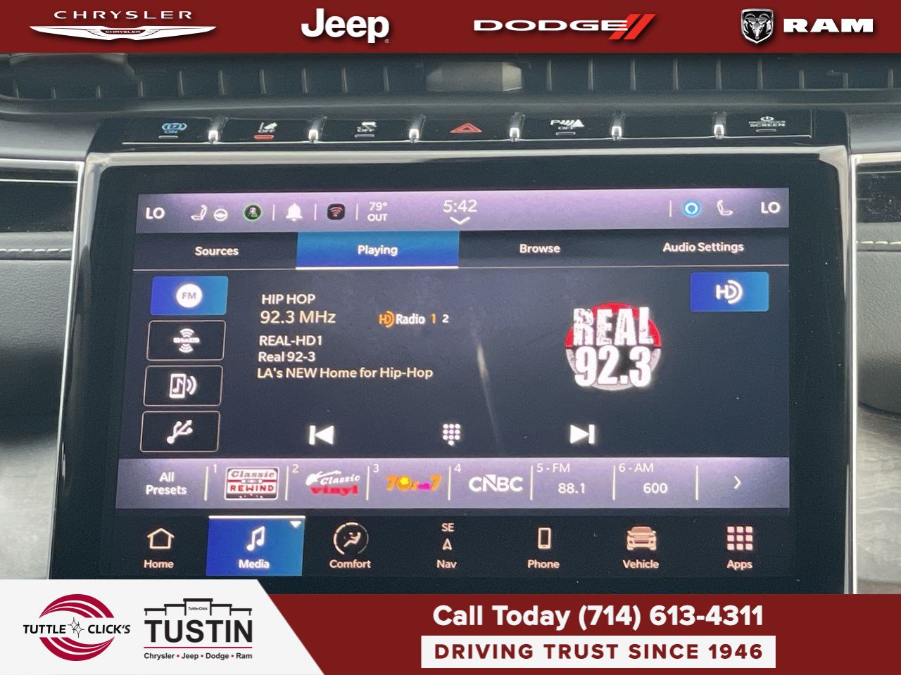 Used 2023 Jeep Grand Cherokee 4WD 4xe image 14
