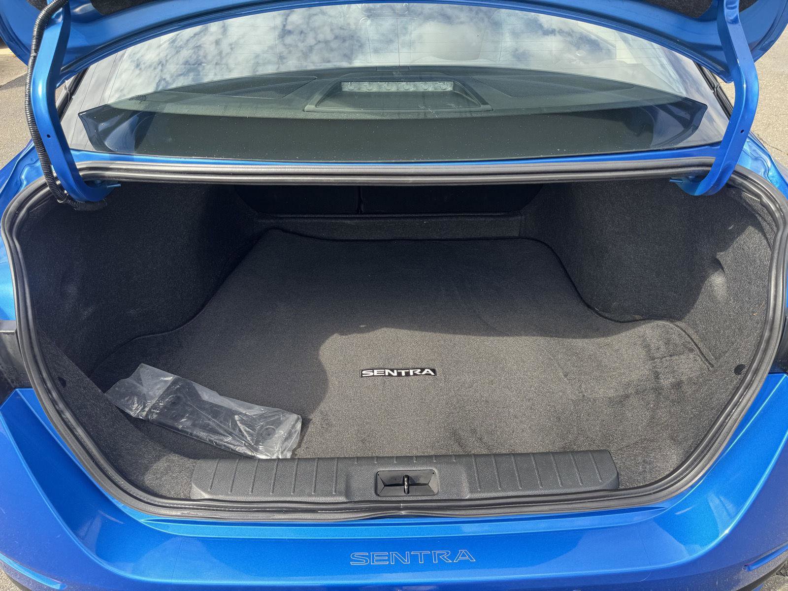 Used 2024 Nissan Sentra SR image 12