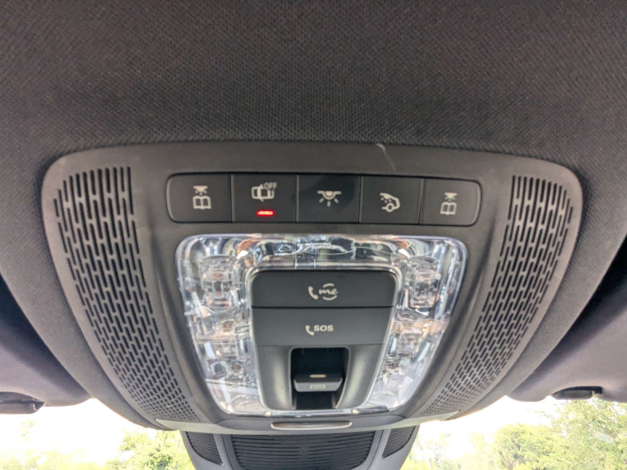 Used 2020 Mercedes-Benz GLS 450 4MATIC image 36