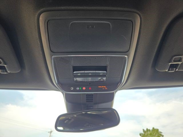 Used 2024 GMC Acadia Denali AWD/4WD image 42