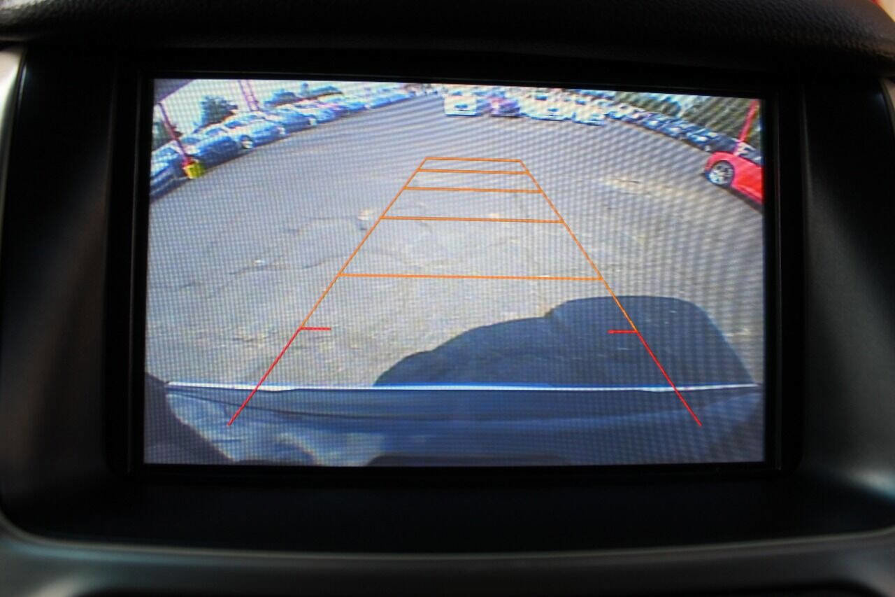 Used 2016 GMC Yukon XL Denali w/ Open Road Package image 22