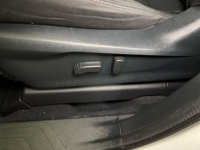 Used 2022 Subaru Ascent Premium w/ Convenience Package image 51