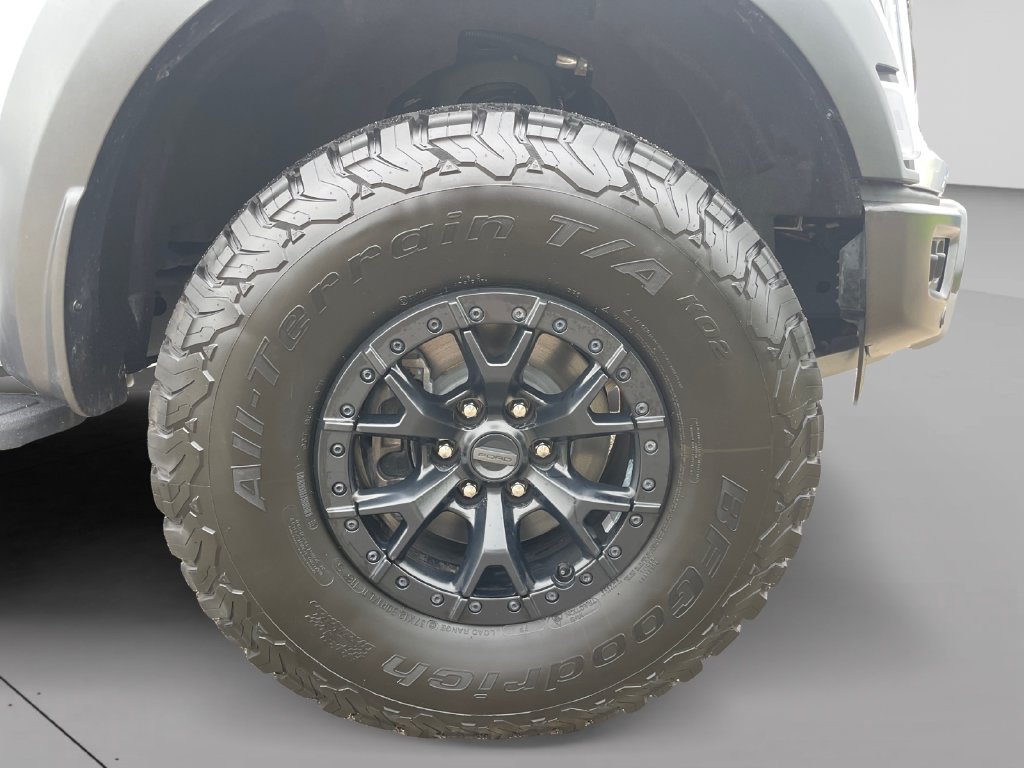 Certified 2023 Ford F150 Raptor w/ Raptor 37 Performance Package AWD/4WD image 9